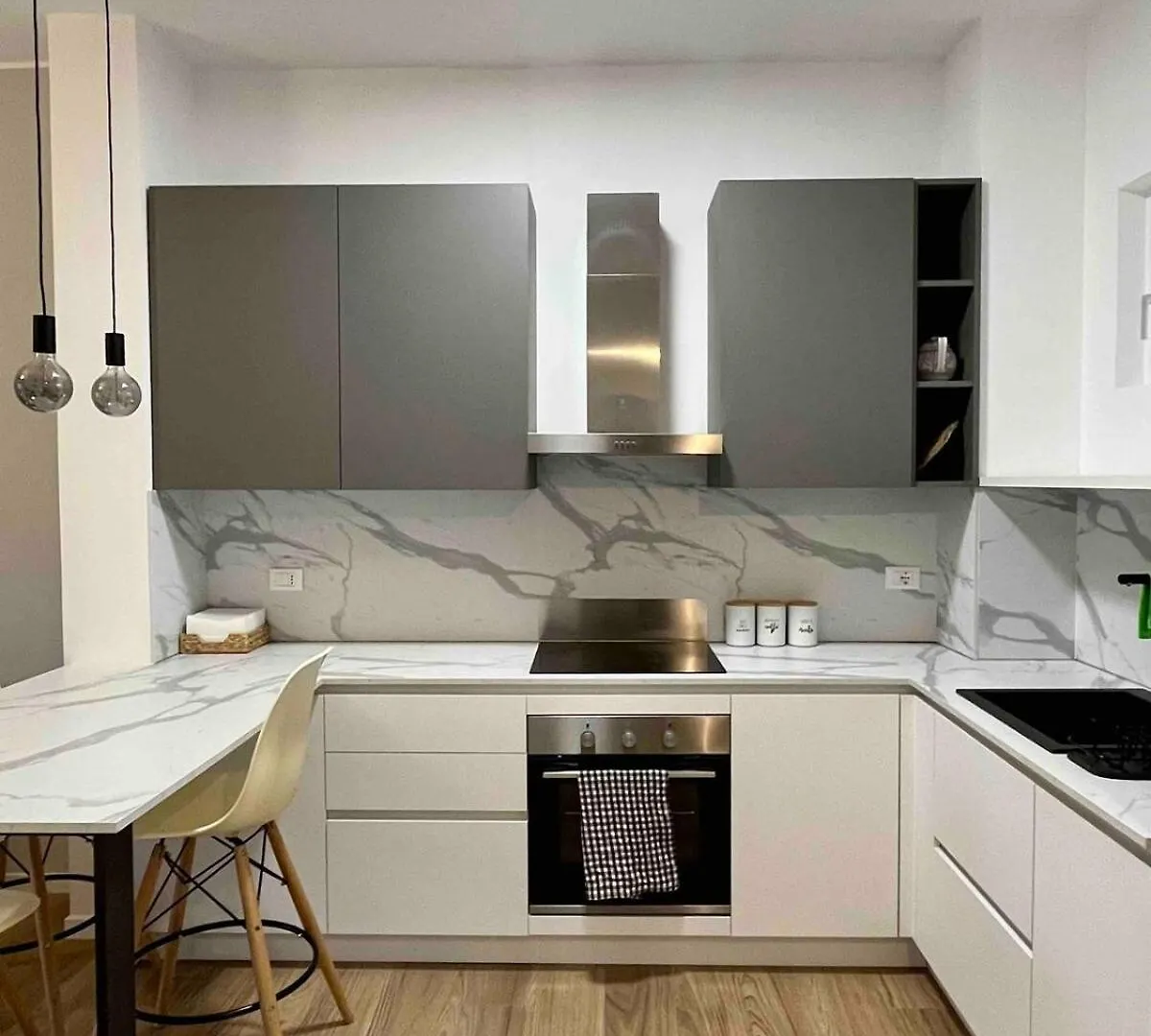 Milano Fair Apartment Перо